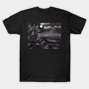 Black and white mountain landscape T-Shirt